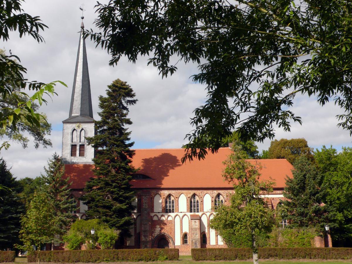 Klosterhotel Marienfliess Stepenitz Екстериор снимка