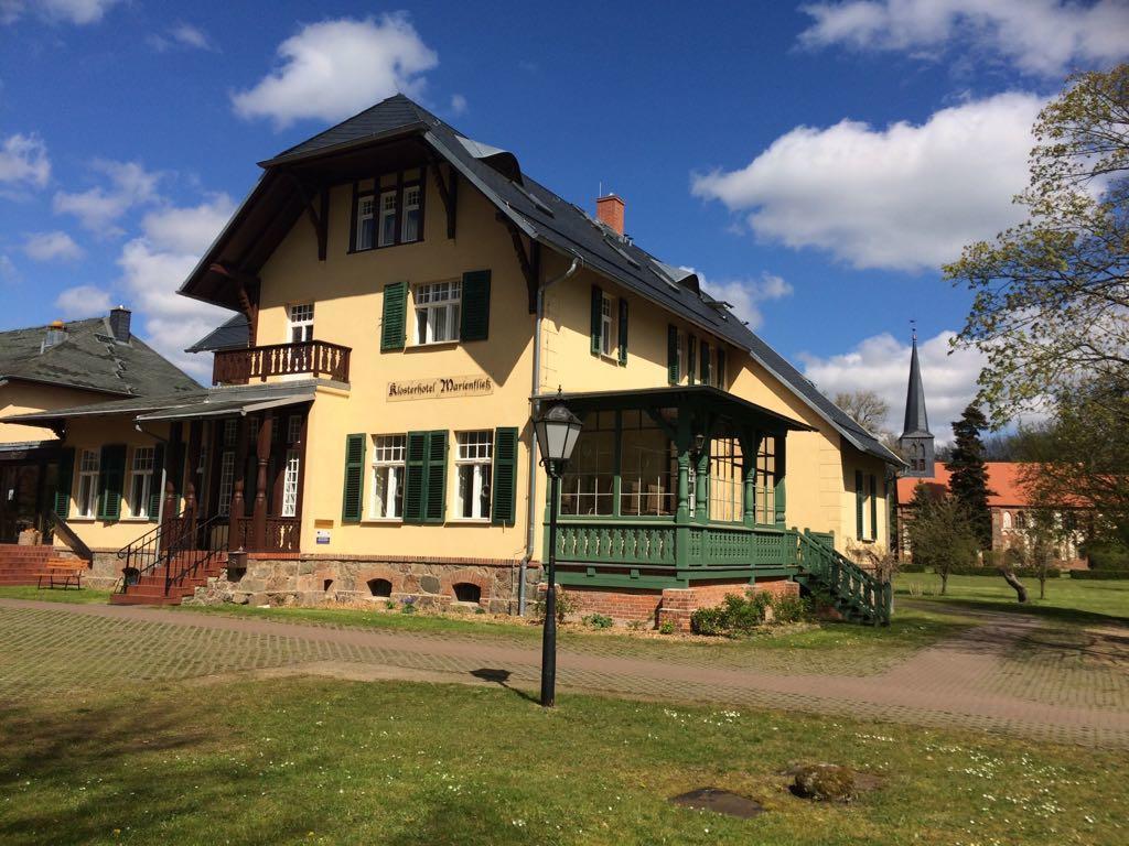 Klosterhotel Marienfliess Stepenitz Екстериор снимка