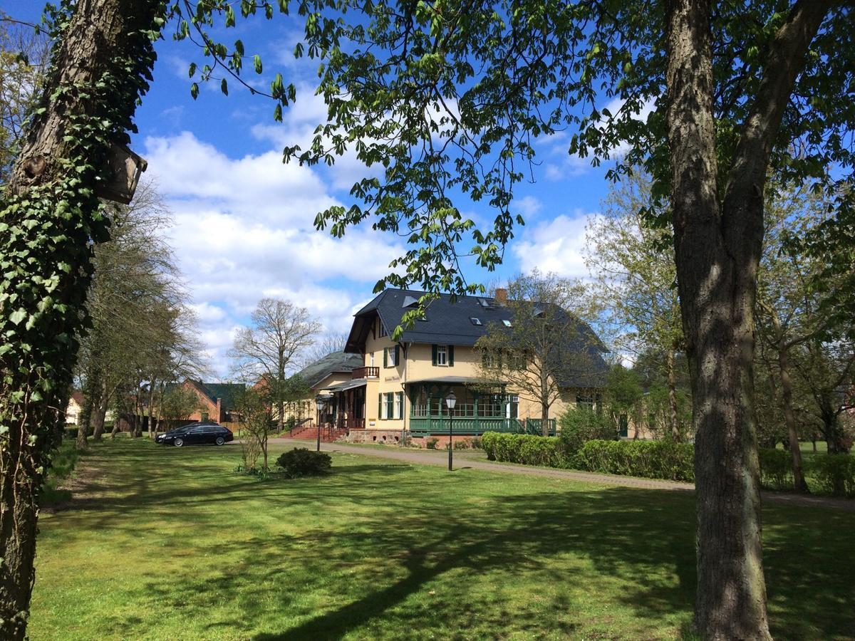 Klosterhotel Marienfliess Stepenitz Екстериор снимка